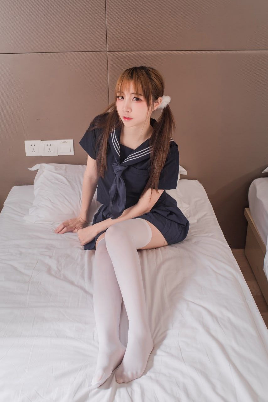 亚洲国产丝袜在线观看